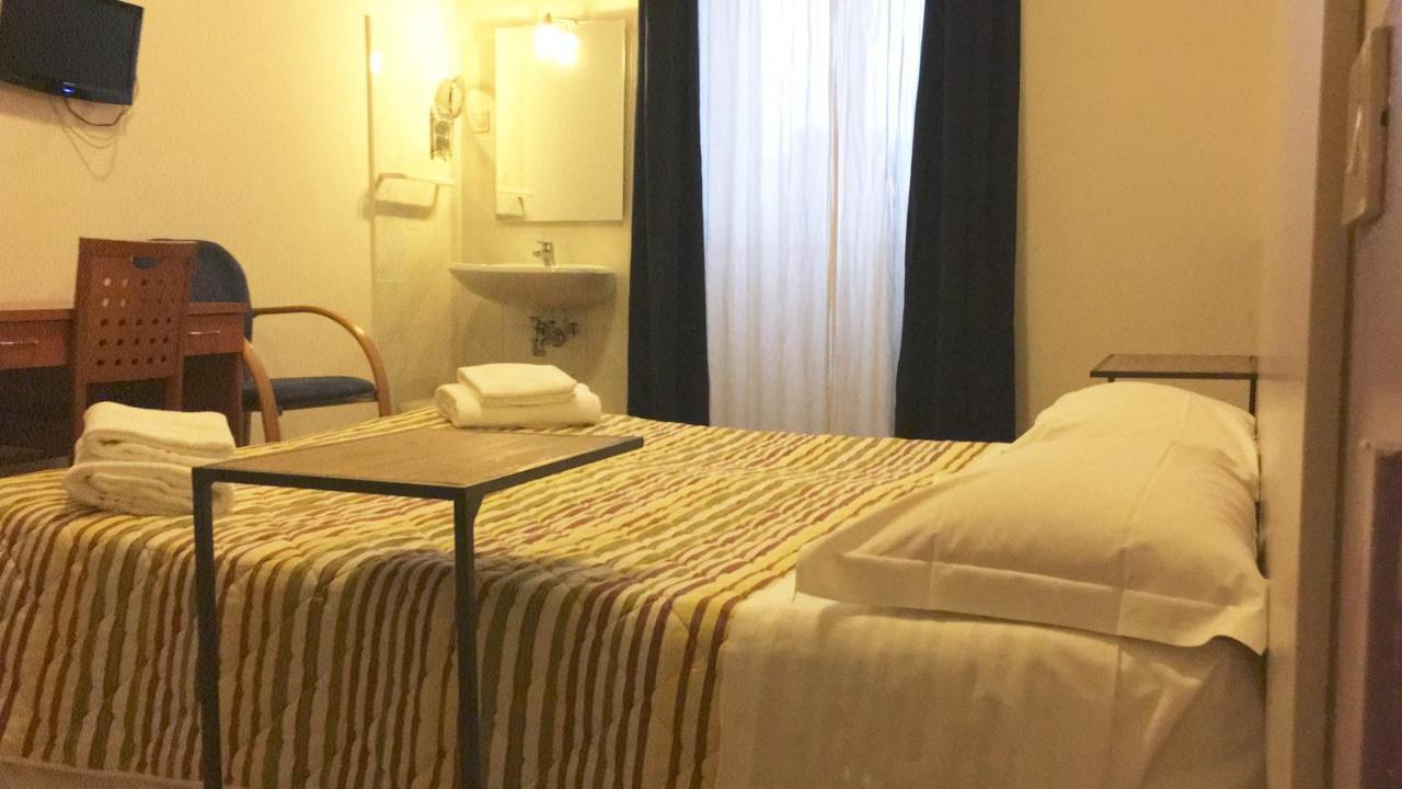 Hotel Alabarda Triest Zewnętrze zdjęcie